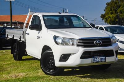 2015 Toyota Hilux SR Cab Chassis GUN123R for sale in North West