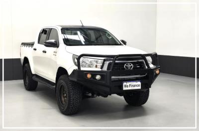 2019 TOYOTA HILUX SR (4x4) DOUBLE C/CHAS GUN126R MY19 for sale in Perth