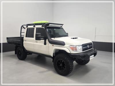 2020 TOYOTA LANDCRUISER WORKMATE (4x4) DOUBLE C/CHAS VDJ79R MY18 for sale in Perth