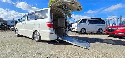 2004 Toyota Alphard for sale in Outer East