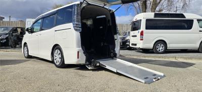2020 Toyota Voxy WAGON ZRR80G for sale in Outer East