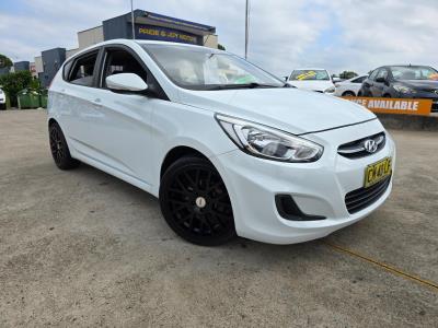 2015 Hyundai Accent Active Hatchback RB2 MY15 for sale in Lansvale