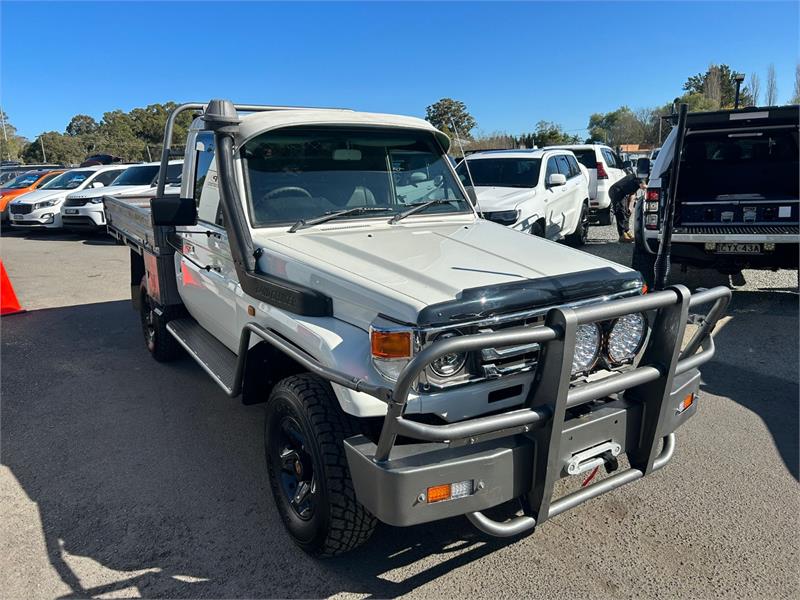 2003 Toyota Landcruiser Cab Chassis