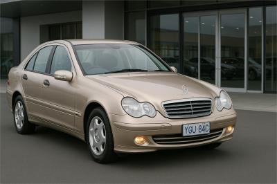 2002 MERCEDES-BENZ C180 KOMPRESSOR CLASSIC 4D SEDAN W203 for sale in Australian Capital Territory