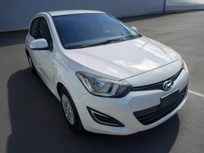 2014 HYUNDAI i20 ACTIVE 5D HATCHBACK PB MY14 for sale in Australian Capital Territory