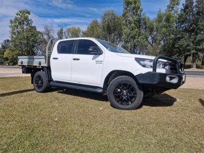2020 TOYOTA HILUX SR (4x4) DOUBLE C/CHAS GUN126R FACELIFT for sale in Darling Downs