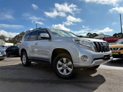 2017 TOYOTA LANDCRUISER GXL (4x4) 4D WAGON VDJ200R MY16 for sale in Newcastle and Lake Macquarie