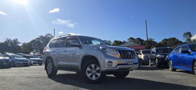 2017 TOYOTA LANDCRUISER GXL (4x4) 4D WAGON VDJ200R MY16 for sale in Newcastle and Lake Macquarie