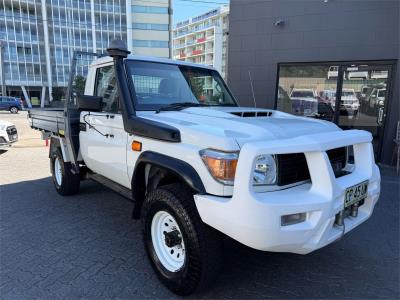 2017 TOYOTA LANDCRUISER WORKMATE (4x4) C/CHAS VDJ79R MY18 for sale in Inner West