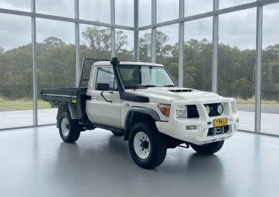 2020 TOYOTA LANDCRUISER WORKMATE (4x4) C/CHAS VDJ79R MY18 for sale in Inner West