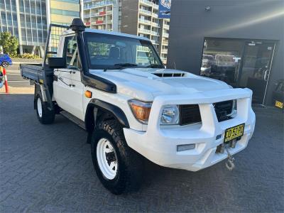 2017 TOYOTA LANDCRUISER WORKMATE (4x4) C/CHAS LC70 VDJ79R MY17 for sale in Inner West