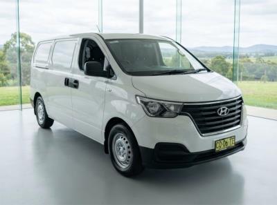 2018 HYUNDAI iLOAD 3S LIFTBACK 4D VAN TQ4 MY19 for sale in Inner West