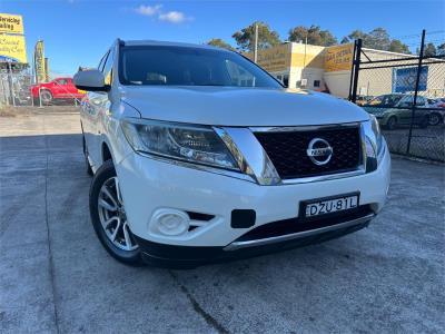 2016 NISSAN PATHFINDER ST (4x2) 4D WAGON R52 MY17 SERIES 2 for sale in Newcastle and Lake Macquarie