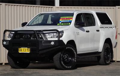 2022 TOYOTA HILUX SR (4x4) DOUBLE CAB P/UP GUN126R for sale in Windsor / Richmond