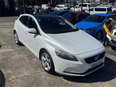 2015 VOLVO V40 D4 LUXURY 5D HATCHBACK M MY16 for sale in Inner West