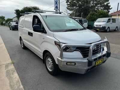 2020 HYUNDAI iLOAD 3S TWIN SWING 4D VAN TQ4 MY20 for sale in Newcastle and Lake Macquarie
