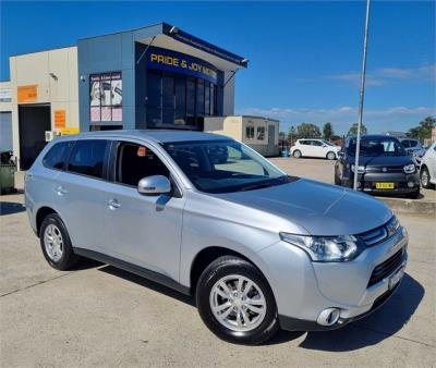2013 MITSUBISHI OUTLANDER ES (4x4) 4D WAGON ZJ for sale in South West
