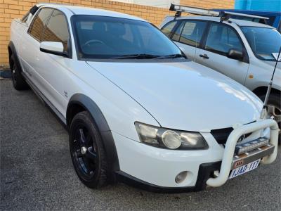 2004 HOLDEN CREWMAN CROSS 8 CREW CAB UTILITY VYII for sale in Townsville