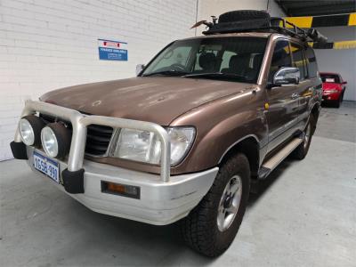 1998 TOYOTA LANDCRUISER GXL (4x4) 4D WAGON for sale in Wangara