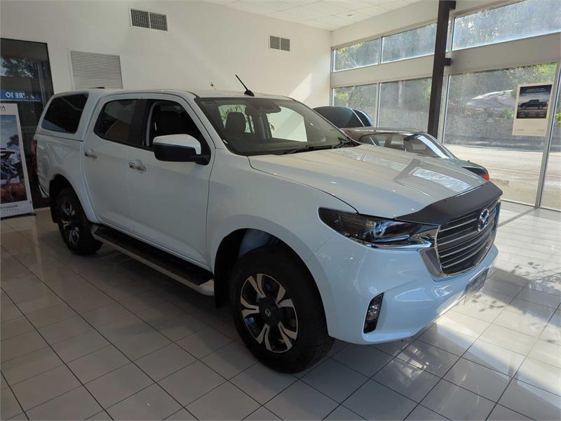 2023 MAZDA BT-50 4x4