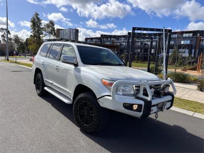 2013 TOYOTA LANDCRUISER SAHARA (4x4) 4D WAGON VDJ200R MY13 for sale in Melbourne - West