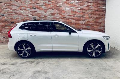 2022 VOLVO XC60 B6 R-DESIGN MHEV 4D WAGON 246 MY22 for sale in Malvern East
