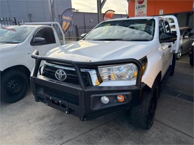 2019 TOYOTA HILUX SR (4x4) DOUBLE C/CHAS GUN126R MY19 for sale in Armidale