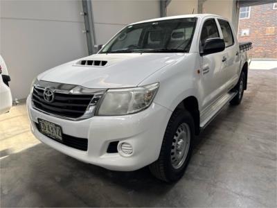 2015 TOYOTA HILUX SR (4x4) DUAL CAB P/UP KUN26R MY14 for sale in Armidale