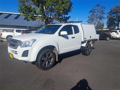 2018 ISUZU D-MAX SX HI-RIDE (4x2) SPACE CAB UTILITY TF MY17 for sale in Nambucca Heads