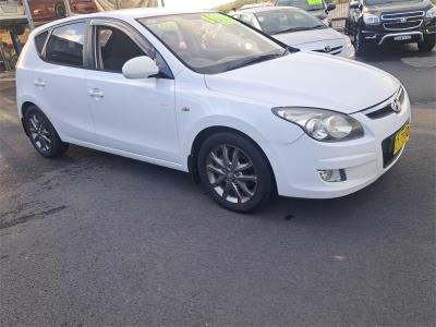 2010 HYUNDAI i30 SLX 1.6 CRDi 5D HATCHBACK FD MY11 for sale in Nambucca Heads