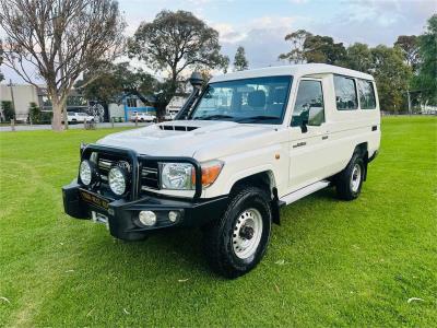 2018 TOYOTA LANDCRUISER GXL (4x4) 5 SEAT TROOPCARRIER VDJ78R for sale in Outer East