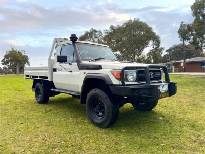 2017 TOYOTA LANDCRUISER WORKMATE (4x4) C/CHAS VDJ79R MY18 for sale in Outer East