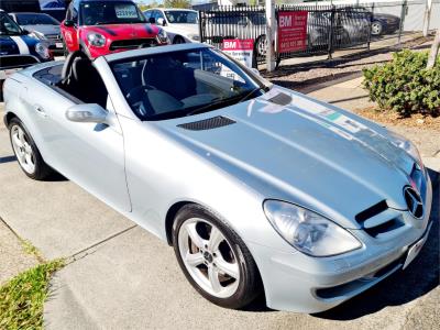 2005 MERCEDES-BENZ SLK 350 2D CONVERTIBLE R171 for sale in Moreton Bay - South