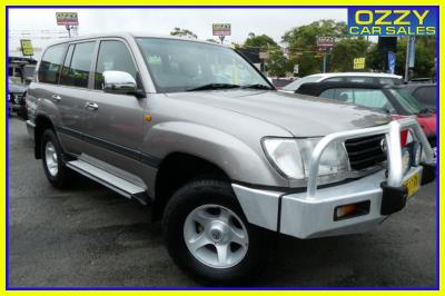 2001 TOYOTA LANDCRUISER GXL (4x4) 4D WAGON HZJ105R for sale in Sydney - Outer West and Blue Mtns.