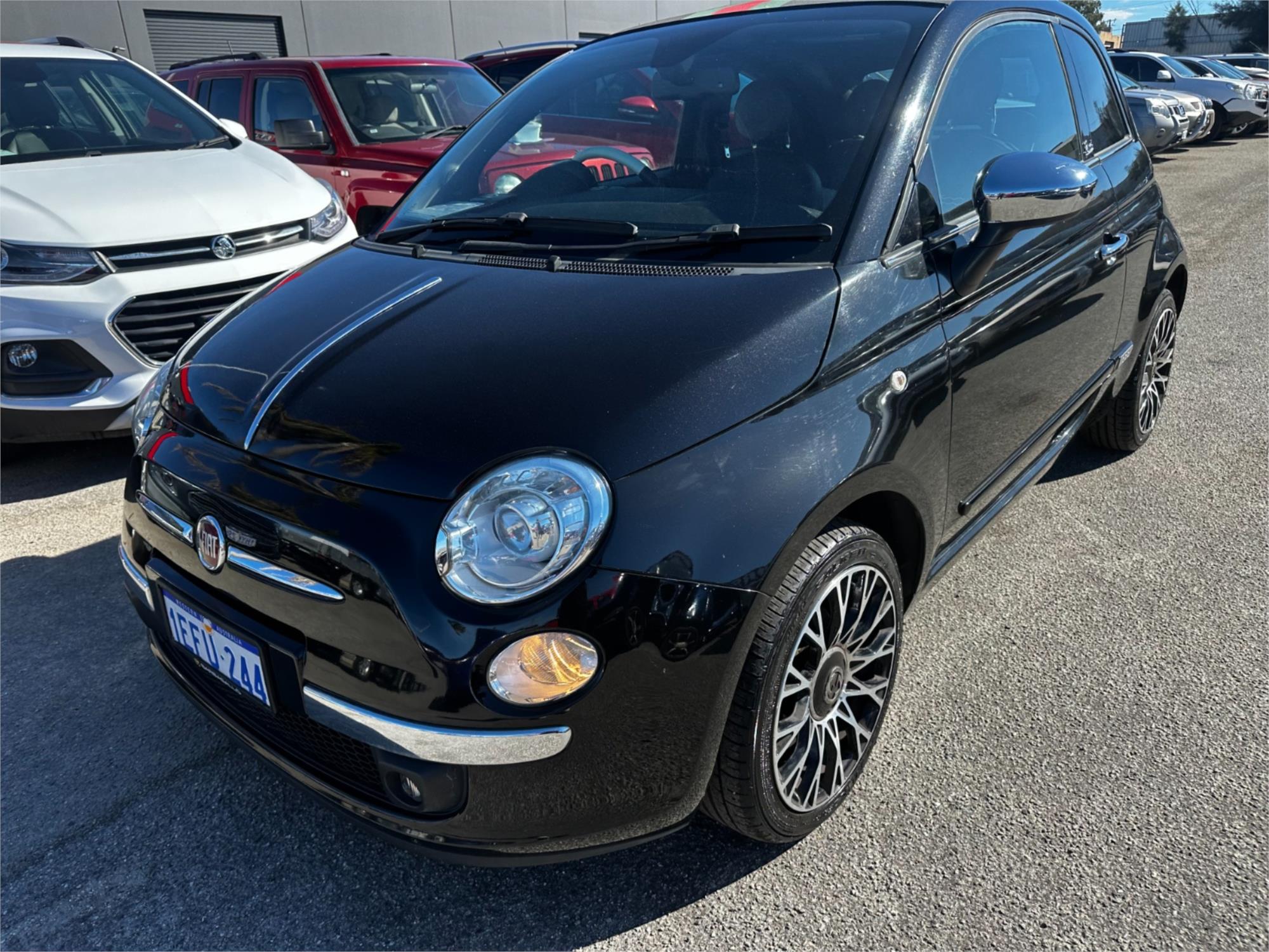 2013 FIAT 500 2D CONVERTIBLE
