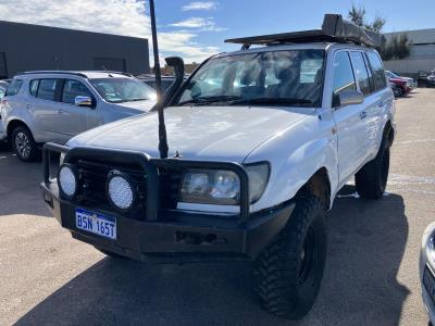2003 TOYOTA LANDCRUISER (4x4) 4D WAGON HZJ105R for sale in North West