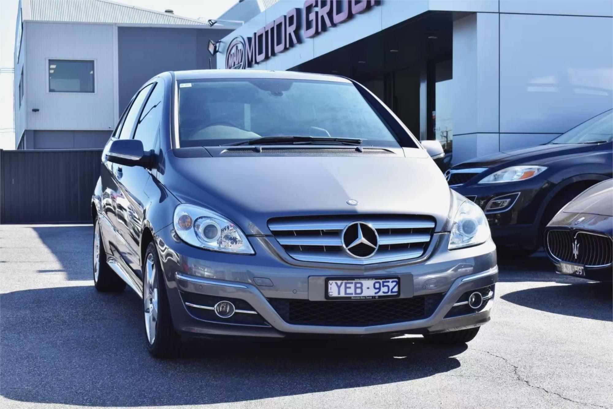 2011 Mercedes-Benz B-Class Hatchback