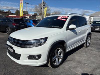 2015 VOLKSWAGEN TIGUAN 155 TSI R-LINE (4x4) 4D WAGON 5NC MY16 for sale in Riverina