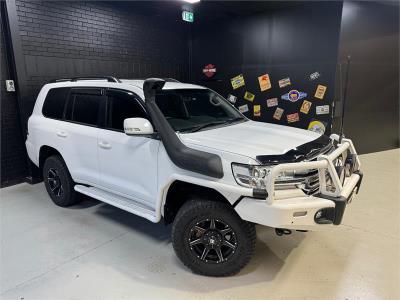 2020 TOYOTA LANDCRUISER LC200 GXL (4x4) 4D WAGON VDJ200R for sale in Southport