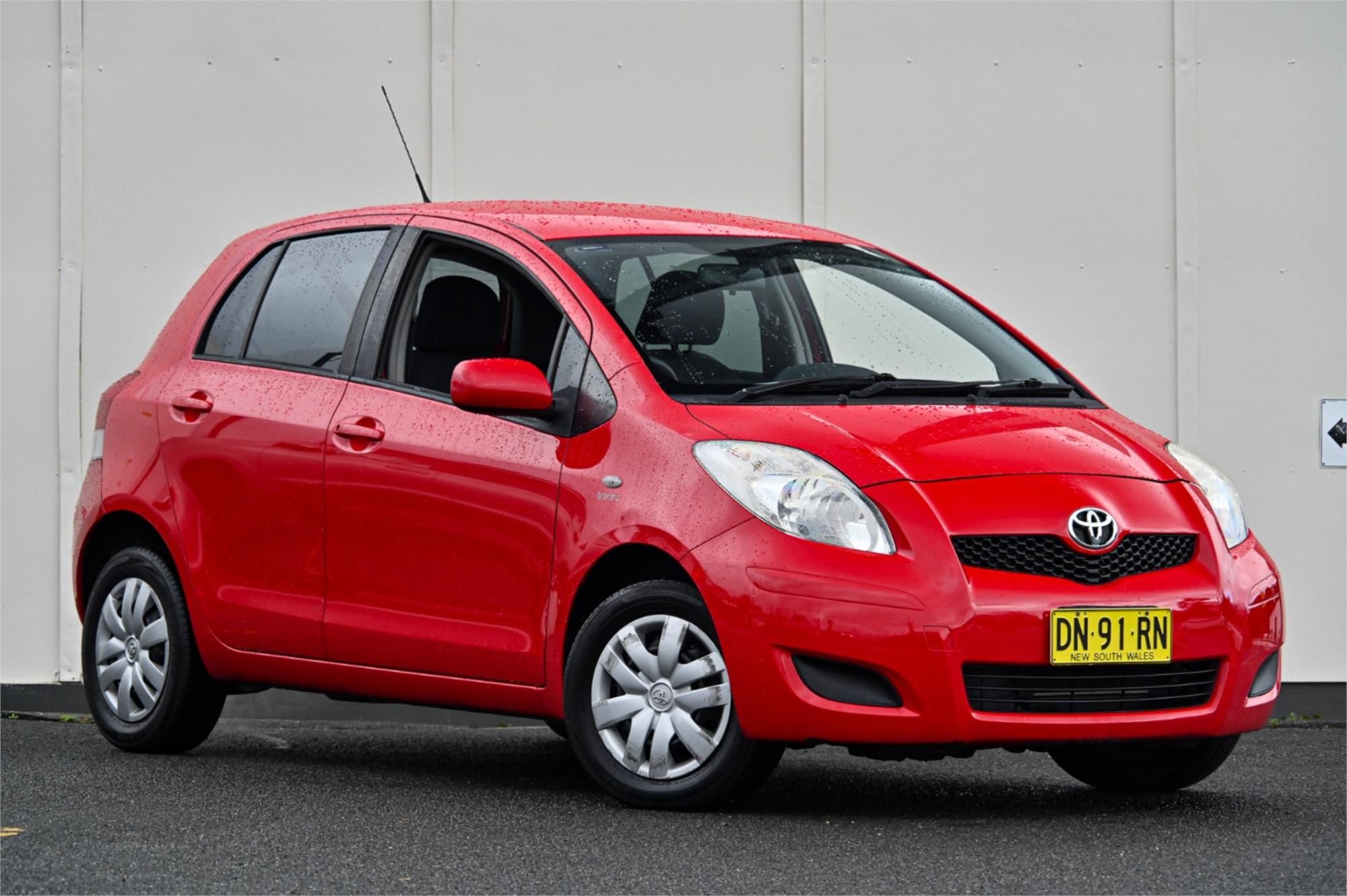 2010 Toyota Yaris Hatchback
