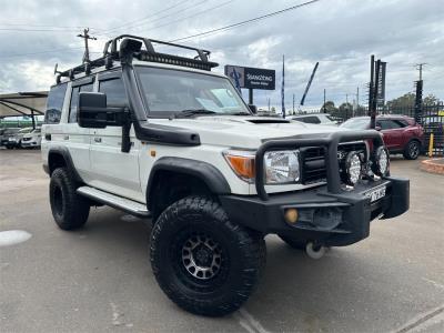 2011 TOYOTA LANDCRUISER WORKMATE (4x4) 4D WAGON VDJ76R 09 UPGRADE for sale in Hunter / Newcastle
