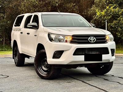 2017 TOYOTA HILUX WORKMATE (4x4) DUAL CAB UTILITY GUN125R MY17 for sale in Ningi