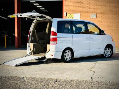 2005 Toyota Noah Van AZR60G for sale in Melbourne - Inner South
