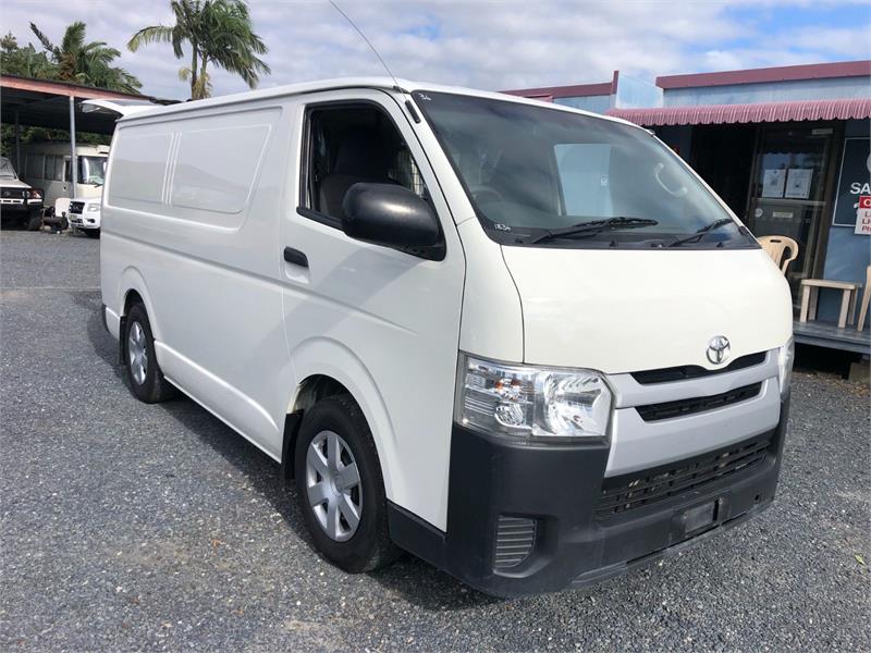 2014 TOYOTA HIACE 4D VAN