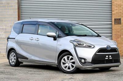 2016 Toyota Sienta G Hybrid Wagon NHP170 for sale in Braeside