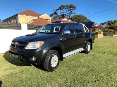 2006 TOYOTA HILUX SR5 (4x4) DUAL CAB P/UP KUN26R for sale in Sylvania