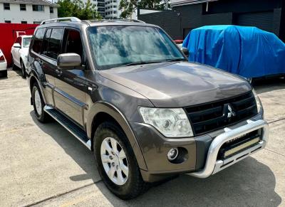 2010 MITSUBISHI PAJERO GLX LWB (4x4) 4D WAGON NT MY10 for sale in Lansvale