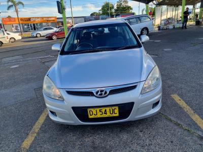 2009 HYUNDAI i30 SX 5D HATCHBACK FD MY10 for sale in Lansvale