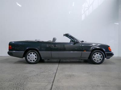 1993 MERCEDES-BENZ 320 CE 2D CABRIOLET for sale in Petersham