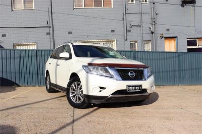 2016 NISSAN PATHFINDER ST (4x2) 4D WAGON R52 MY17 SERIES 2 for sale in Sydney - Inner West